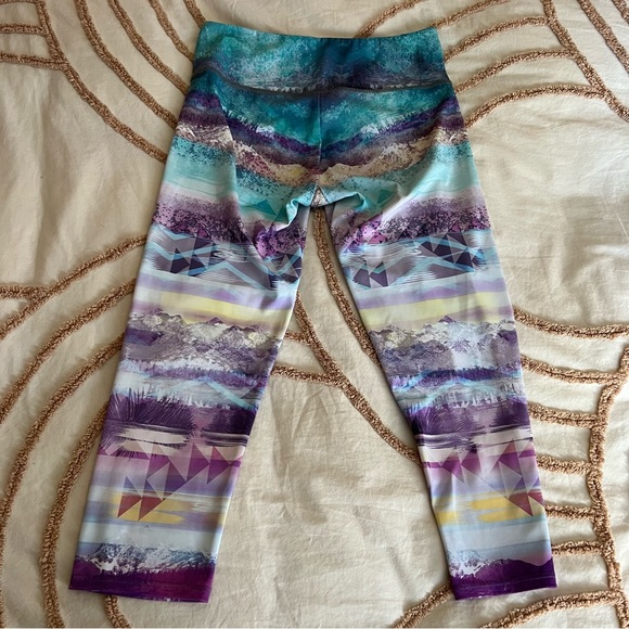 Onzie cropped hot yoga pants - Picture 3 of 7